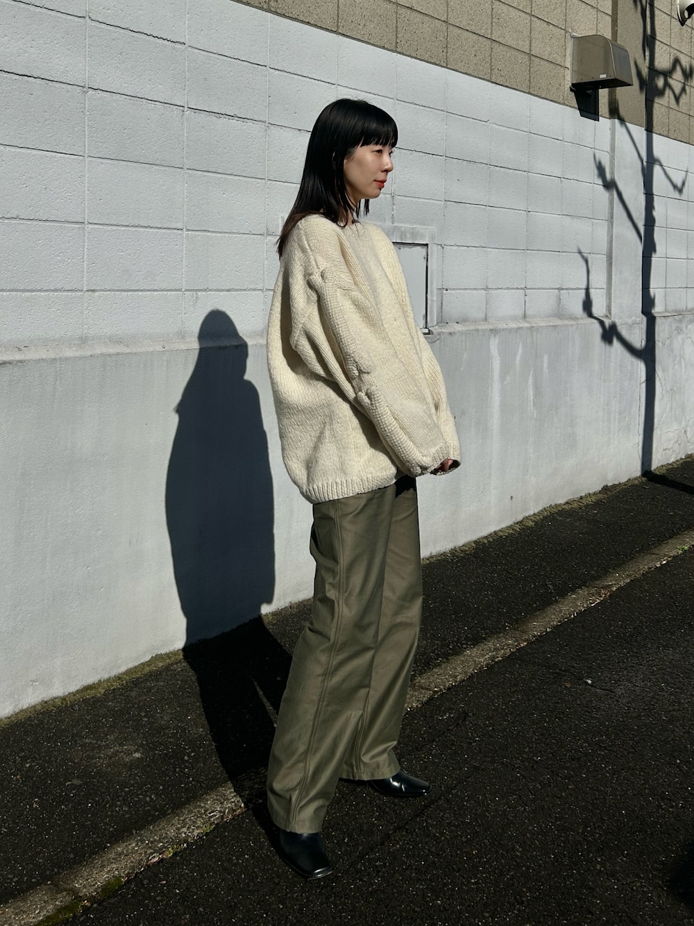 niche.（ニッチ）の「MacMahon Knitting Mills Crew Neck Knit-3D Arm