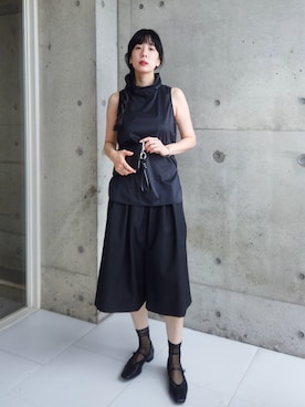 「ALM.（アルム）の【ALM.】LEIRA LEATHER PUMPS（パンプス、ブラック系）」を使った、RIKAさん（レディース・168cm）の夏コーディネート