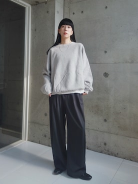 「アイテム（スウェット）」を使った、RIKAさん（レディース・168cm）の秋コーディネート