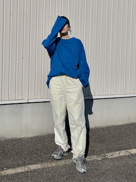 「ENOF（イナフ）のアイテム（パンツ）」を使った、RIKAさん（レディース・168cm）の冬コーディネート