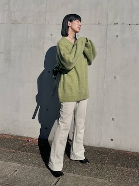 「ENOF（イナフ）のアイテム（パンツ）」を使った、RIKAさん（レディース・168cm）の冬コーディネート