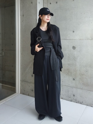 「TODAYFUL(トゥデイフル)のTuck Sweat Pants(その他パンツ)」を使った、RIKAさん(レディース・168cm)の秋コーディネート