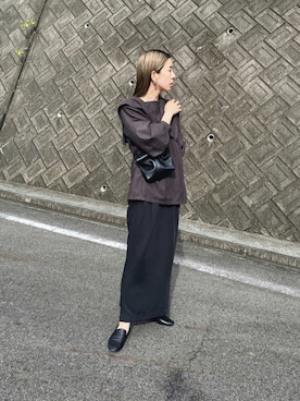「BELPER（ベルパー）のアイテム（ショルダーバッグ）」を使った、RIKAさん（レディース・168cm）の秋コーディネート