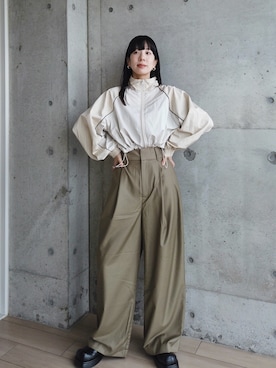「ハイウエストパンツ」｜「アイテム（ジャケット/アウター）」を使った、RIKAさん（レディース・168cm）の春コーディネート