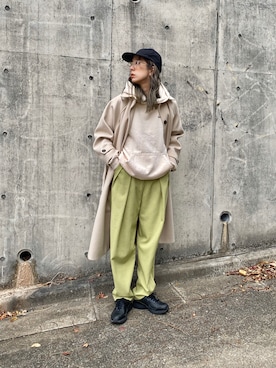 「キャップ女子」｜「アイテム（ステンカラーコート）」を使った、RIKAさん（レディース・168cm）の冬コーディネート