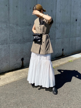 「BELPER（ベルパー）のアイテム（ショルダーバッグ）」を使った、RIKAさん（レディース・168cm）の秋コーディネート