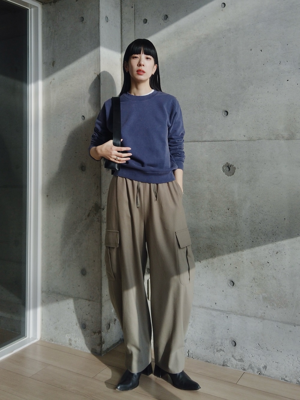 6（ロク）の「＜6(ROKU)＞ダメージ スウェット クルーネック