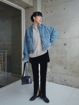 「アイテム（スウェット）」を使った、RIKAさん（レディース・168cm）の秋コーディネート