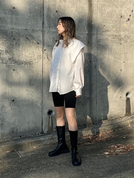 「WC（ダブル シー）のアイテム（パンツ）」を使った、RIKAさん（レディース・168cm）の冬コーディネート