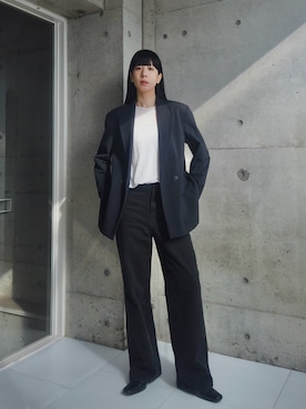 「アイテム（スリッポン）」を使った、RIKAさん（レディース・168cm）の秋コーディネート