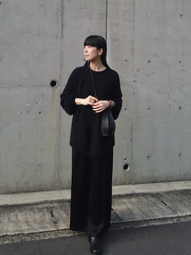 「アイテム（ブレスレット）」を使った、RIKAさん（レディース・168cm）の冬コーディネート