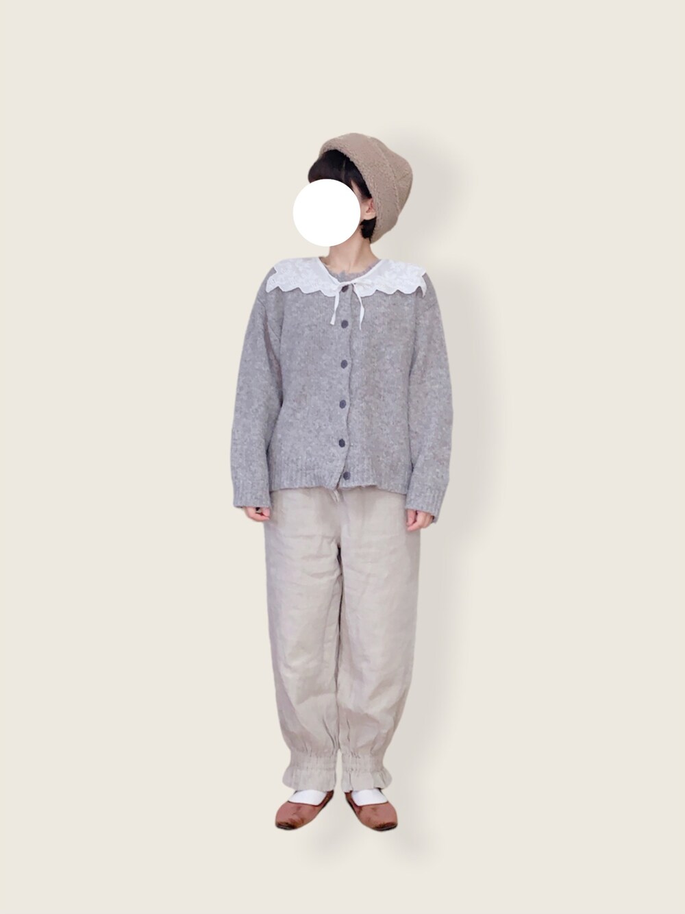 「低身長、低身長女子、ナチュラル、Samansa Mos2、SM2、秋冬、SVEC(SVEC)、おしゃれさんと繋がりたい、ベージュ」｜「Samansa Mos2のアイテム（パンツ、ベージュ系）」を使った、minnさん（レディース・154cm）の秋コーディネートの1枚目の写真
