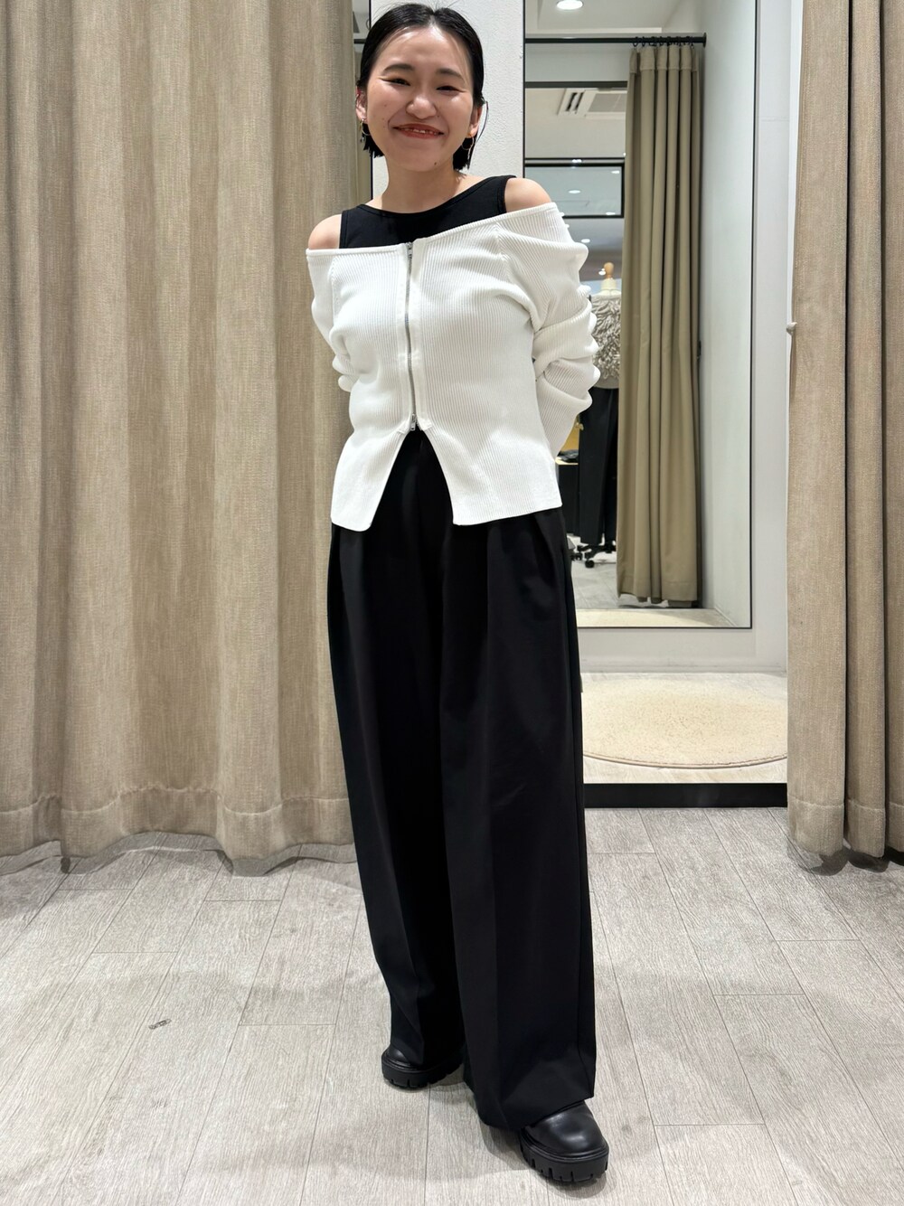 CAPRICIEUX LE'MAGE（カプリシューレマージュ）の「カップ付