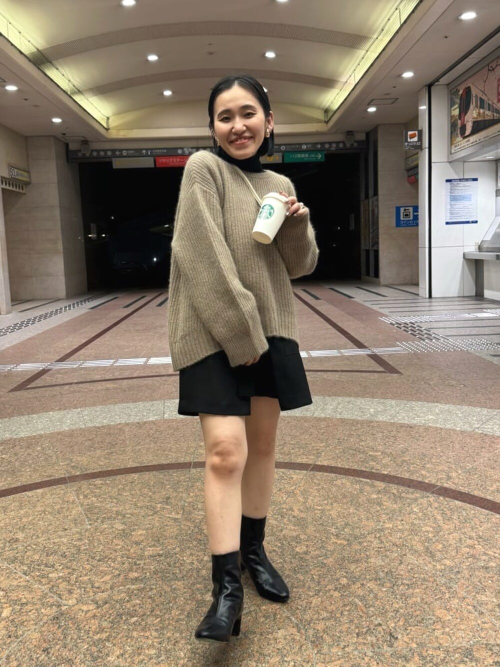 スカートレイヤードショートパンツを使った人気ファッション