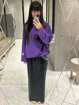 「アイテム（スウェット、パープル系）」を使った、Mieさん（レディース・160cm）の秋コーディネート