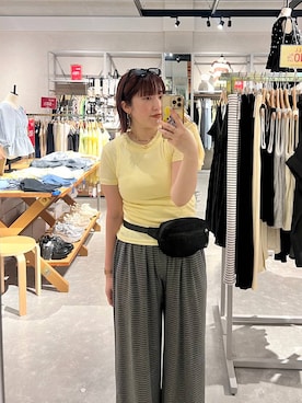 「LOWRYS FARM（ローリーズファーム）の２ＰタンクレイヤードＳＳ 1048915（Tシャツ/カットソー、イエロー系）」を使った、kanamiさん（レディース）の夏コーディネート
