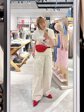 「LOWRYS FARM（ローリーズファーム）のポインテッドＦシューズ 581137（パンプス、レッド系）」を使った、kanamiさん（レディース）の春コーディネート