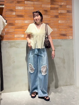 「LOWRYS FARM（ローリーズファーム）のレースデニム　601055（デニムパンツ、ブルー系）」を使った、kanamiさん（レディース）の夏コーディネート