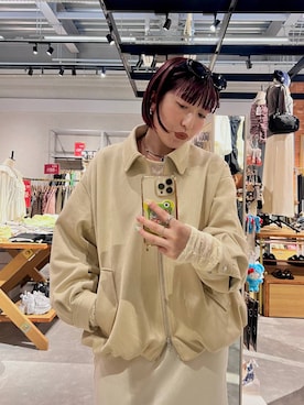 「LOWRYS FARM（ローリーズファーム）のクシュクシュレースプルオーバーＬＳ 1052797（Tシャツ/カットソー、ホワイト系）」を使った、kanamiさん（レディース）の秋コーディネート
