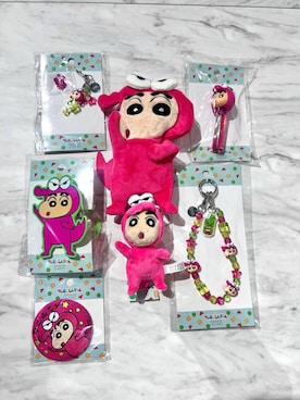 「LOWRYS FARM（ローリーズファーム）の【クレヨンしんちゃん】ぬいキーホルダー 826683/GOODS（キーホルダー、その他）」を使った、kanamiさん（レディース）の夏コーディネート
