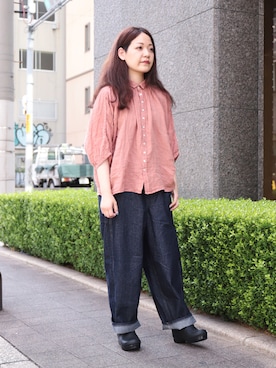 「アイテム（シャツ/ブラウス、ピンク系）」を使った、Domingo officeさん（レディース・158cm）の夏コーディネート