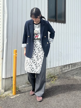 「アイテム（スラックス）」を使った、shizukü    さん（レディース・173cm）の秋コーディネート