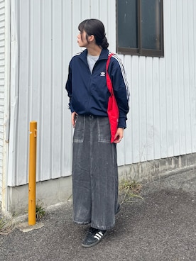 「アイテム（ジャージ）」を使った、shizukü    さん（レディース・173cm）の秋コーディネート