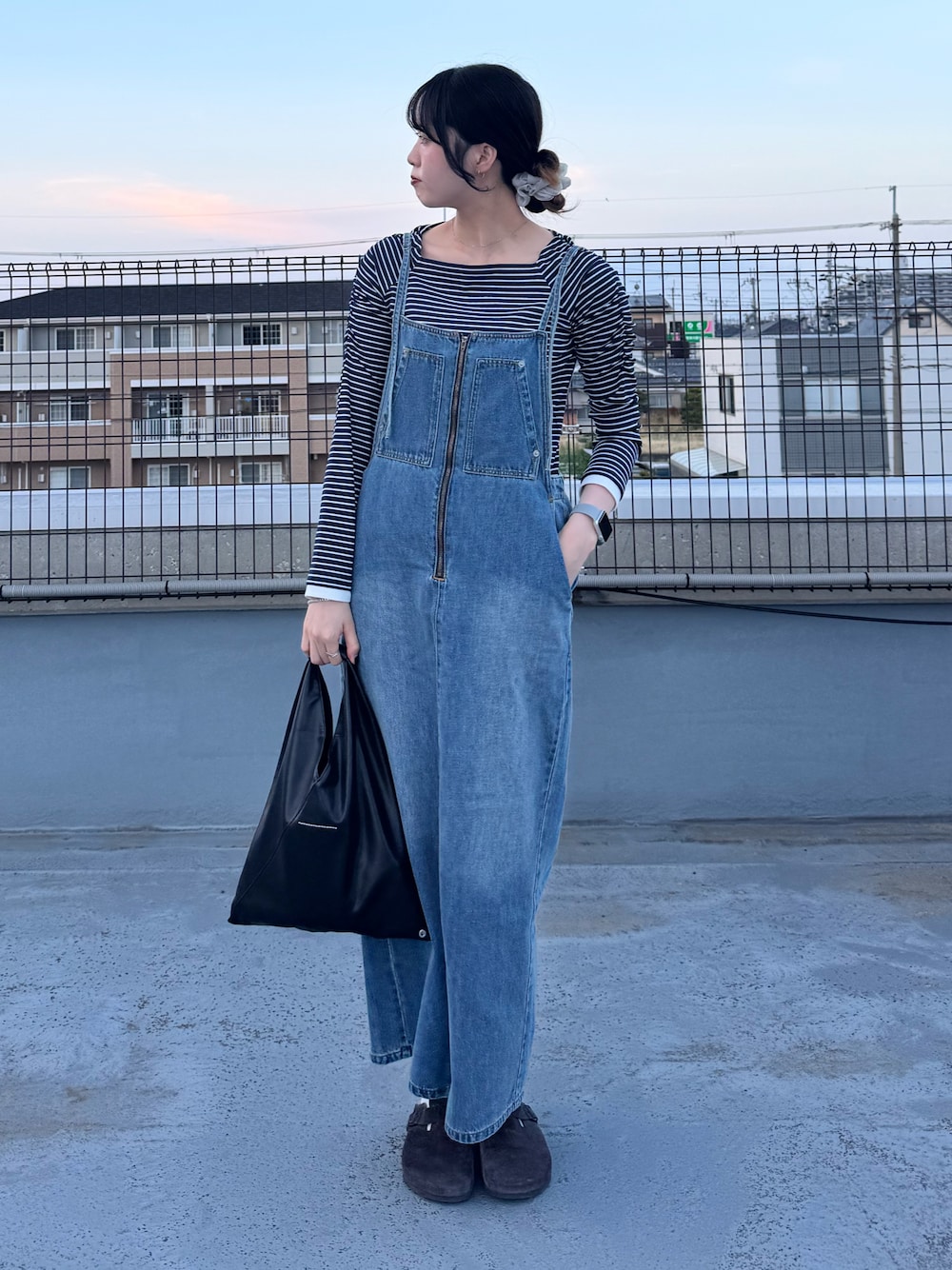 デニムキャミジャンスカを使った人気ファッションコーディネート - WEAR