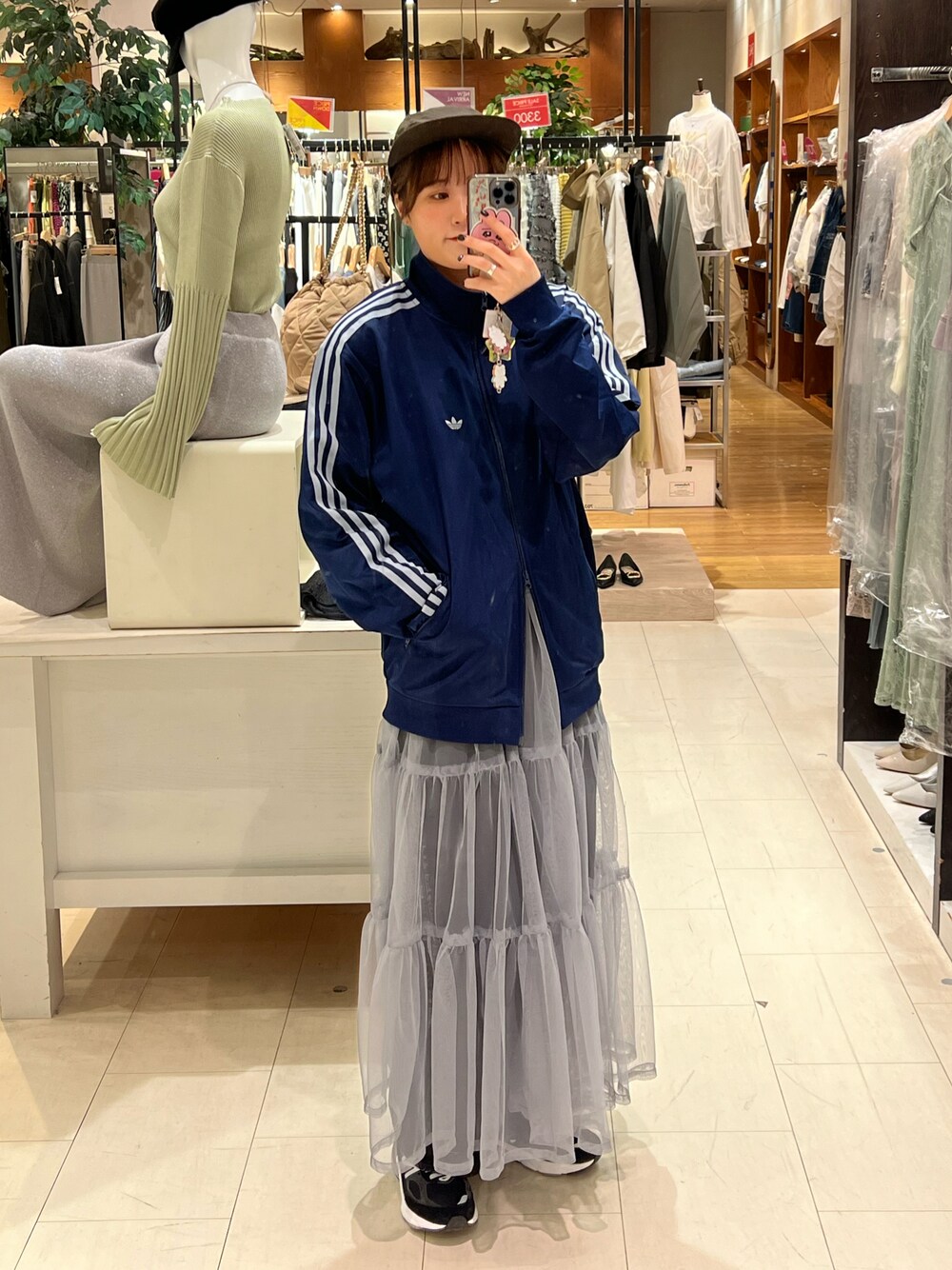 adidas デニム ジャージ セットアップ ジス着用 adidas デニム ジャージ セットアップ パーカー ショートパンツ