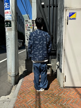 「AVIREX（アヴィレックス）のアイテム（デニムジャケット）」を使った、りいちさん（メンズ・168cm）の秋コーディネート