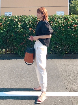 「MK MICHEL KLEIN（エムケーミッシェルクラン）のアイテム」を使った、ＬＵＭＩＥさん（レディース・163cm）の夏コーディネート