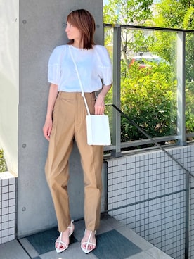 「DOUBLE STANDARD CLOTHING（ダブルスタンダードクロージング）のアイテム（チノパンツ）」を使った、ＬＵＭＩＥさん（レディース・163cm）の夏コーディネート