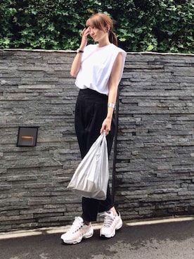 「エコバッグ」｜「アイテム（アナログ腕時計）」を使った、ＬＵＭＩＥさん（レディース・163cm）の夏コーディネート