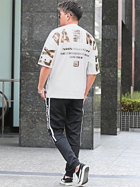 「ジョガーパンツ」｜LUX STYLE staffさん（メンズ・180cm）の夏コーディネート