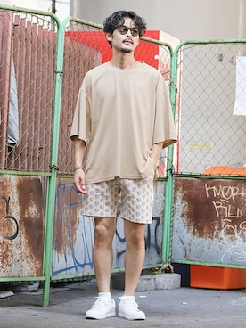 LUX STYLE staffさんのコーディネート