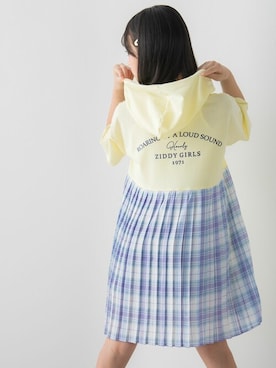 「ZIDDY」｜「アイテム（ワンピース/ドレス）」を使った、BEBE ONLINE STOREさん（キッズ・151cm）の春コーディネート