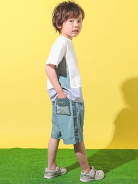 「ブルーグレー」｜BEBE ONLINE STOREさん（キッズ・112cm）の春コーディネート