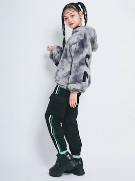 BEBE ONLINE STOREさんのコーディネート