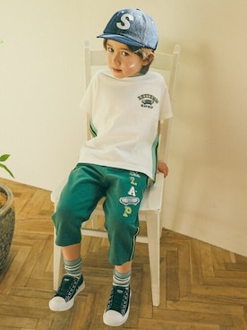 「SLAP SLIP（スラップスリップ）のアイテム（キャップ）」を使った、BEBE ONLINE STOREさん（キッズ・108cm）の春コーディネート