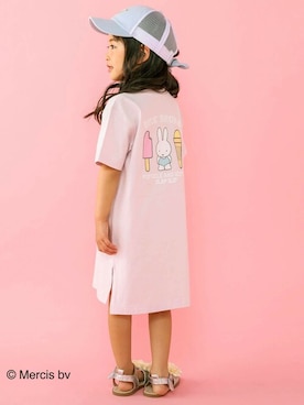 「SLAP SLIP（スラップスリップ）のアイテム（ワンピース/ドレス）」を使った、BEBE ONLINE STOREさん（キッズ・103cm）の夏コーディネート