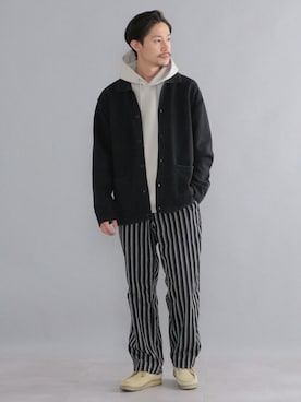 「アイテム（パーカー）」を使った、安本さん（メンズ・170cm）の春コーディネート