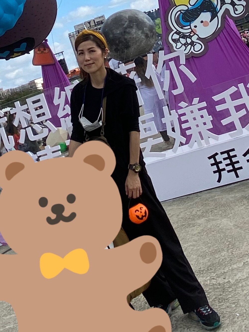 「URBAN RESEARCHのアイテム（ブルゾン、ブラック系）」を使った、CLさん（レディース・165cm）の秋コーディネートの1枚目の写真