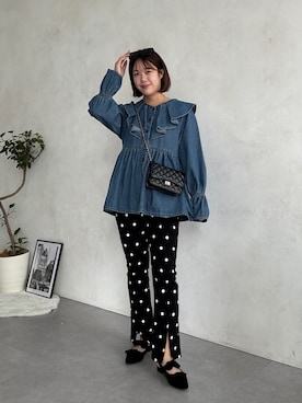 「prose verse（プロズヴェール）のフリルペプラムデニムブラウス（シャツ/ブラウス、ブルー系）」を使った、saaya  ☺︎さん（レディース・167cm）の春コーディネート