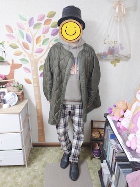 「RAGEBLUE（レイジブルー）のアイテム（スニーカー）」を使った、とんこつさん（メンズ・166cm）の冬コーディネート