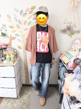 「アイテム（スニーカー）」を使った、とんこつさん（メンズ・166cm）の秋コーディネート