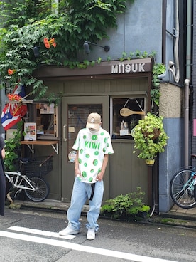 「PUNYUS（プニュズ）のアイテム」を使った、よこちんさん（メンズ・165cm）の夏コーディネート