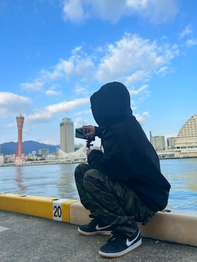 「アイテム（カーゴパンツ）」を使った、よこちんさん（メンズ・165cm）の冬コーディネート