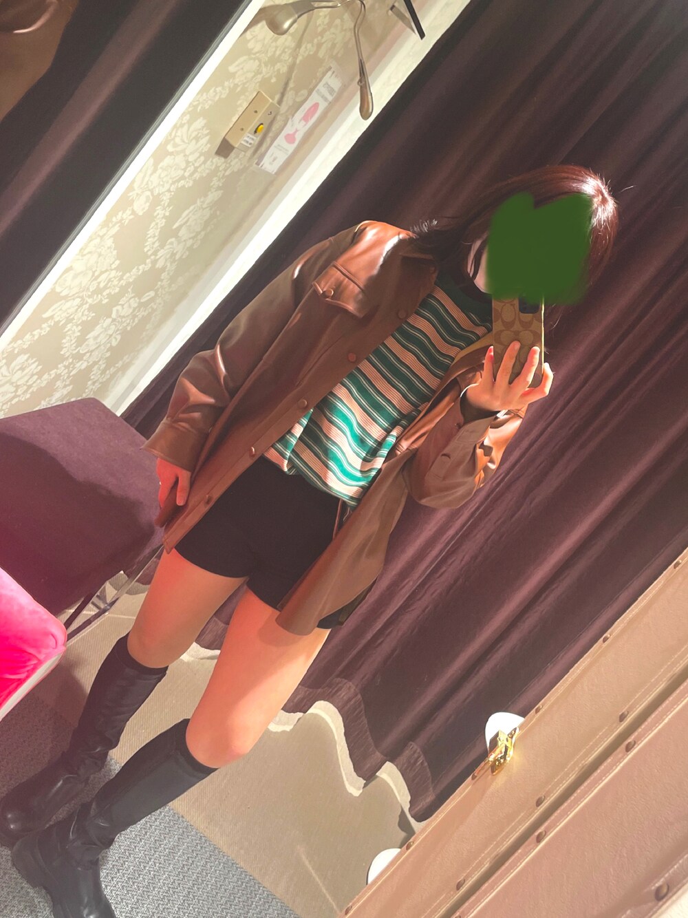 「おしゃれさんと繋がりたい、ショートパンツ、グリーン」｜「GRLのツイルベーシックショートパンツ（その他パンツ、ブラック系）」を使った、ぷりんさん（レディース・162cm）の春コーディネートの1枚目の写真