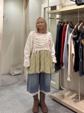「アイテム（チュニック、グリーン系）」を使った、ミカさん（レディース・150cm）の秋コーディネート