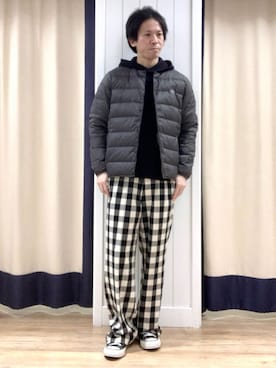 「Dessin（デッサン）の【洗える】ちょうどいいニットパーカ（ニット/セーター、ブラック系）」を使った、takaさん（メンズ・168cm）の春コーディネート